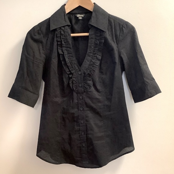 Guess Tops - GUESS blouse with ruffle front. Size S